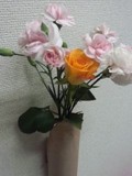 薔薇とカーネーション